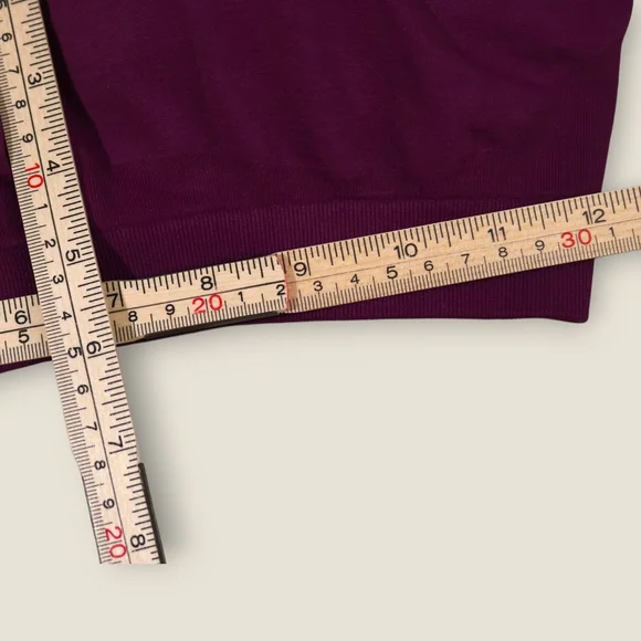 Athleta Renew Bra Size Medium Purple Burgundy Light Impact C Cup Yoga Pilates - Picture 4 of 7